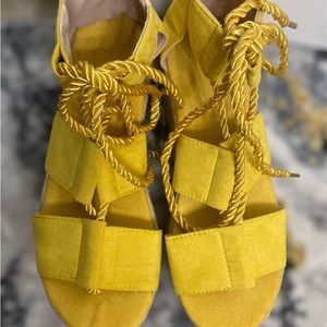 Size 8 flat platform sandals